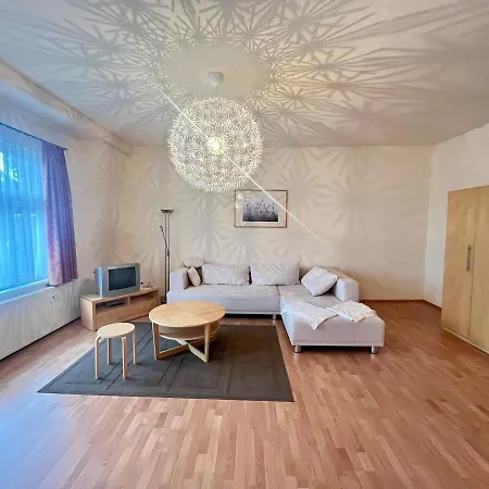 Apartment Gruene Glueck By Immo Franzi And Bochnjak *